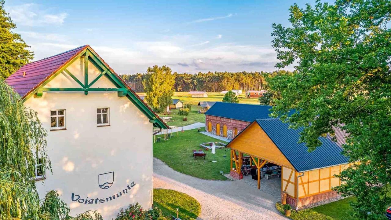 Hotel Landgut Voigtsmuehle à Friedland  Extérieur photo